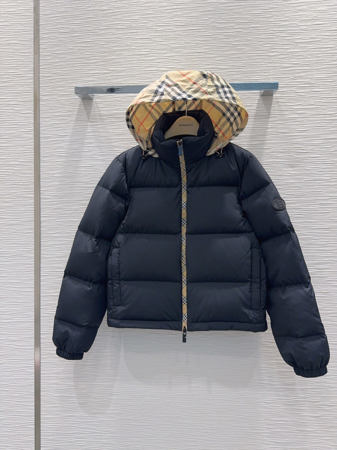 BURBERRY 25S DOWN JACKET 311