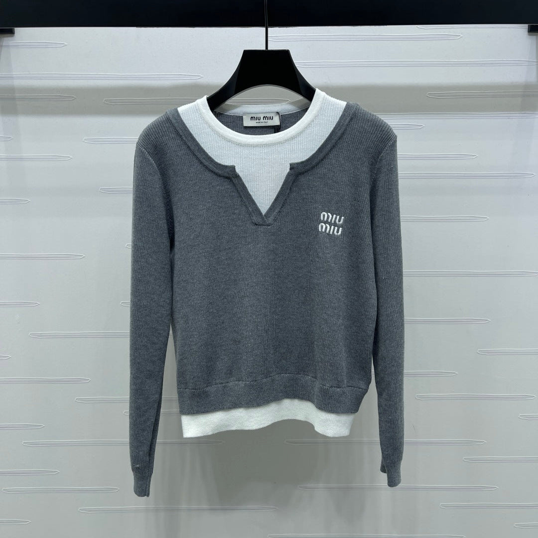 MIUMIU SWEATER STYLE 604