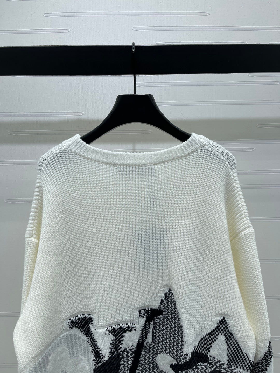 LV 25S SWEATER 0086