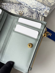 DIOR 25S 30 MONTAIGNE DAHLIA WALLET 11 IN GRAY DIOR OBLIQUE JACQUARD