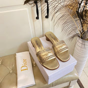 DWAY HEELED SLIDE IN GOLD CALFSKIN WITH GOLD LOGO