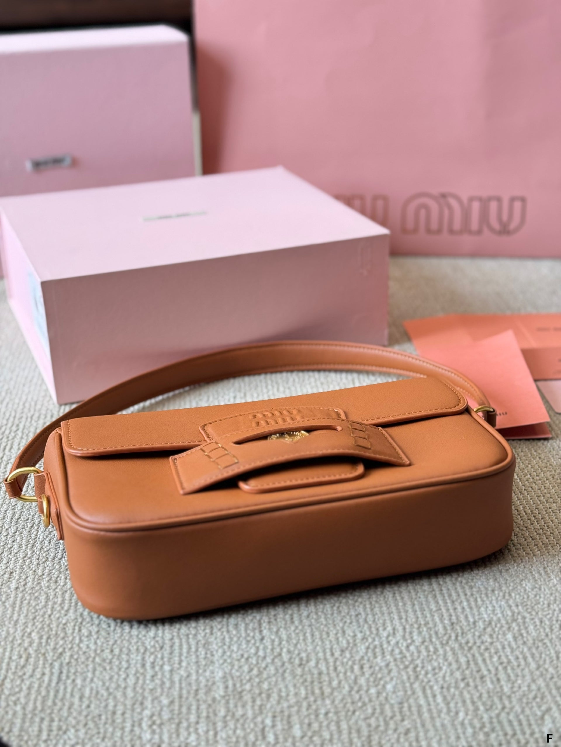 PENNY SMALL BAG 25 IN BROWN CALFSKIN