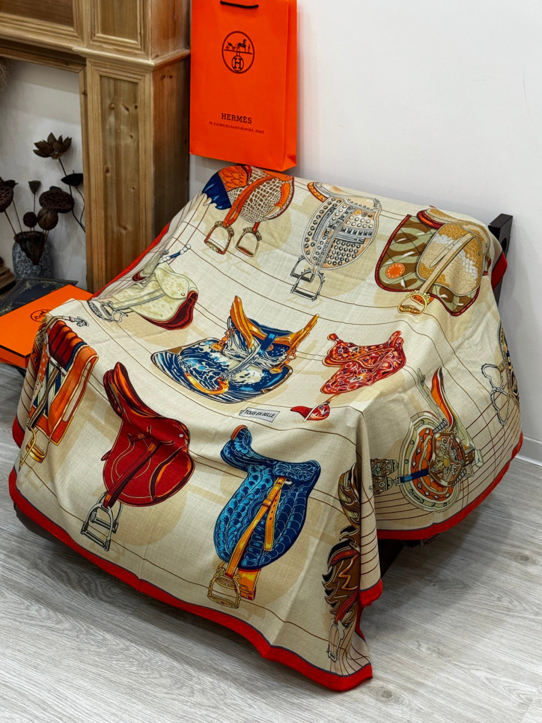 HERMES 25S SCARF 140 IN SILK CASHMERE 989485