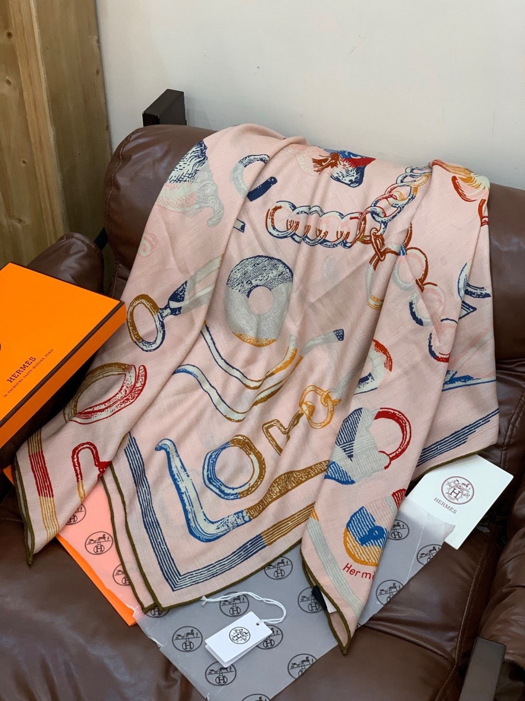 HERMES 25S SCARF 137 IN SILK CASHMERE 991691
