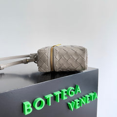 BOTTEGA VENETA 25S BANG BANG 22 IN WARM GRAY INTRECCIATO CALFSKIN GOLD HARDWARE