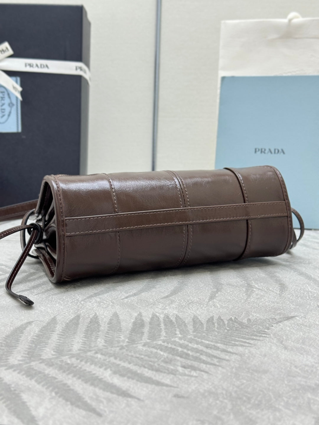 PRADA 25S BONNIE MINI HANDBAG 23 IN DARK BROWN CALFSKIN GOLD HARDWRE