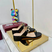 THONG SANDALS IN BLACK LAMBSKIN PRINTED LOGO WITH GOLD HARDWARE