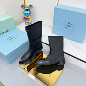 PRADA 25S POINTED TOE HIGH BOOTS 50MM IN BLACK CALFSKIN WITH LOGO