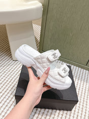 CHANEL 25S STRAP SANDALS IN WHITE PATENT CALFSKIN SILVER HARDWARE