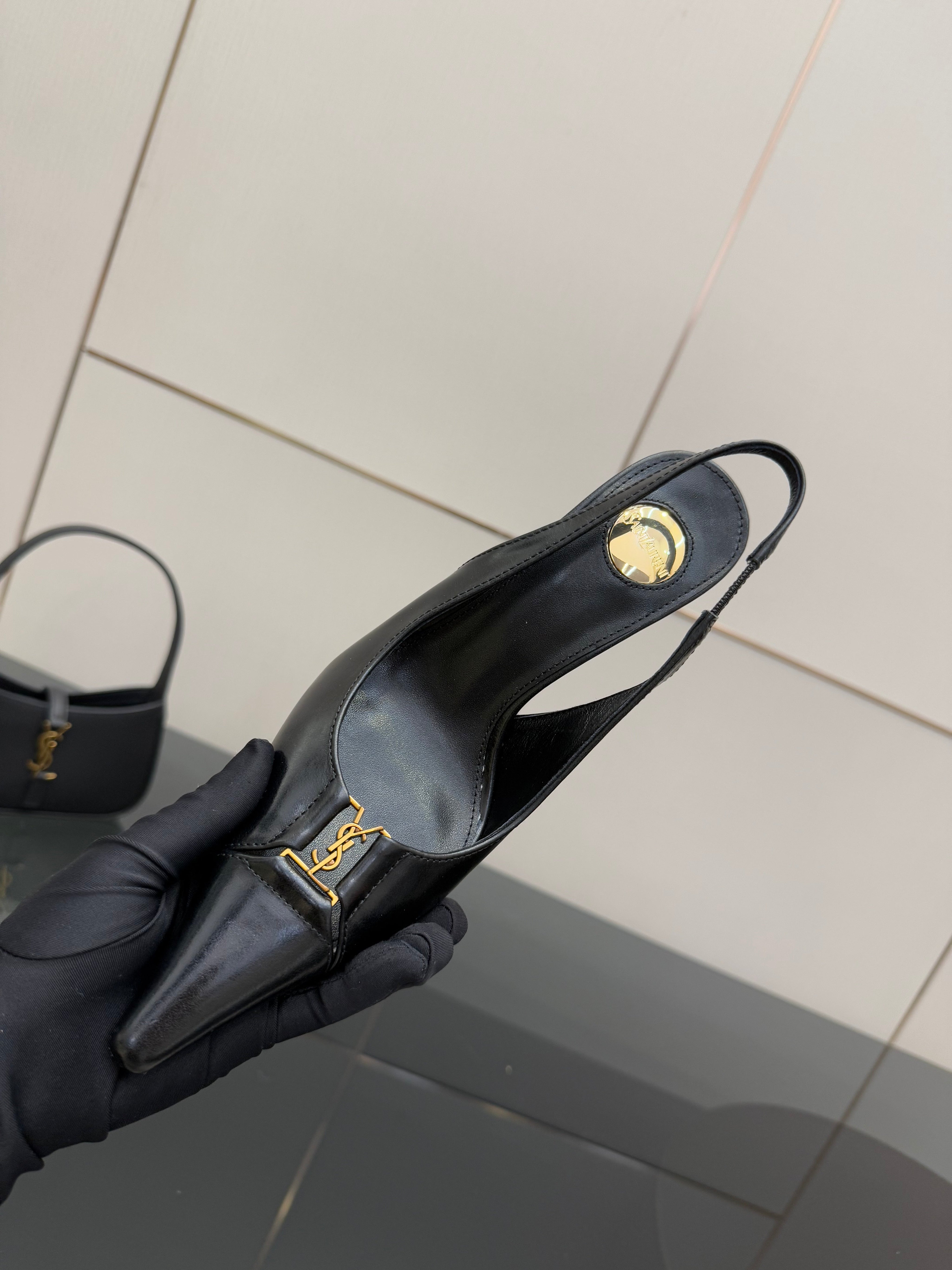 YSL 25S SLINGBACK HIGH HEELS 90 MM IN BLACK LAMBSKIN WITH GOLD HARDWARE STYLE 10