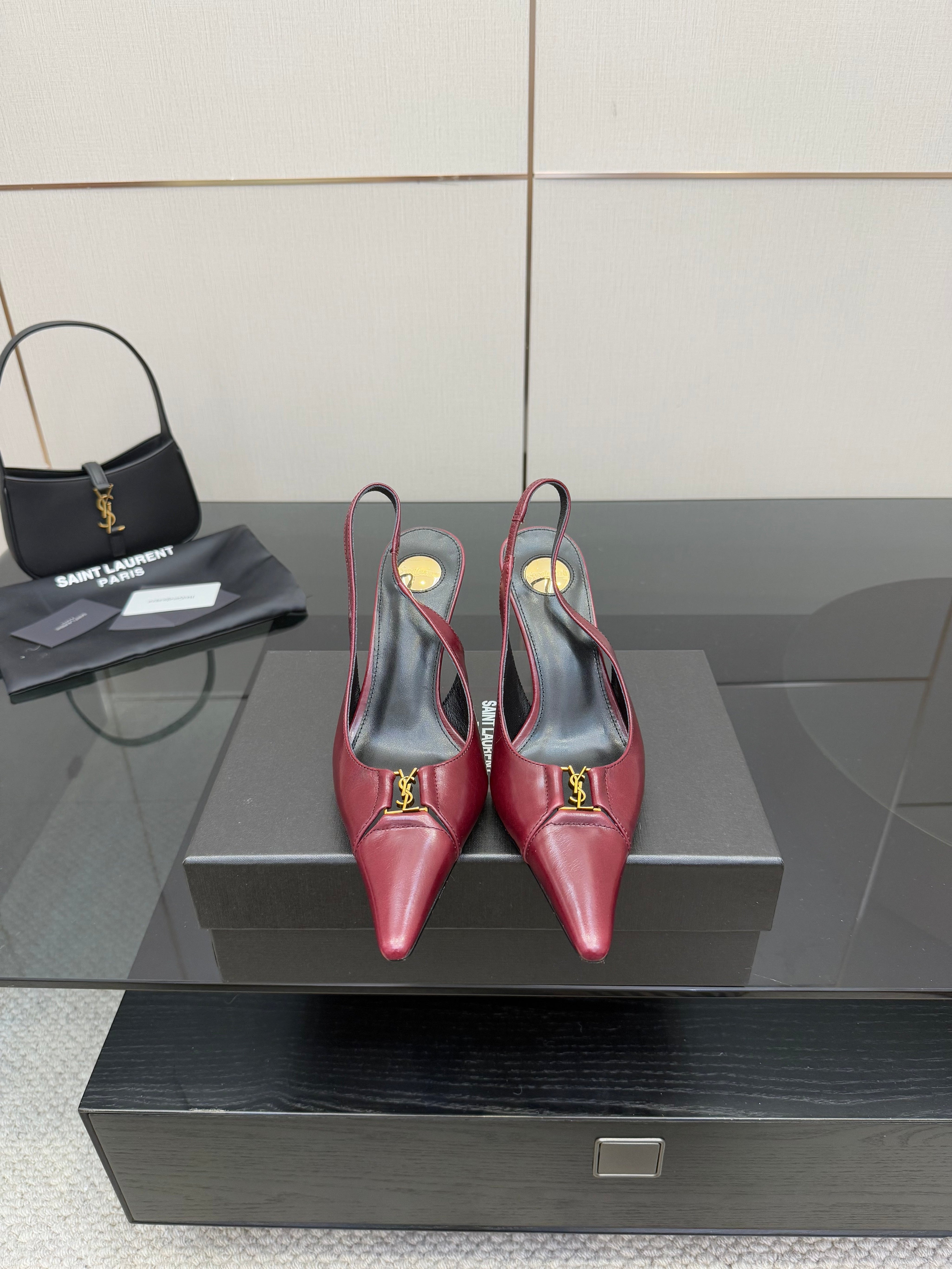 YSL 25S SLINGBACK HIGH HEELS 90 MM IN DARK RED LAMBSKIN WITH GOLD HARDWARE STYLE 9