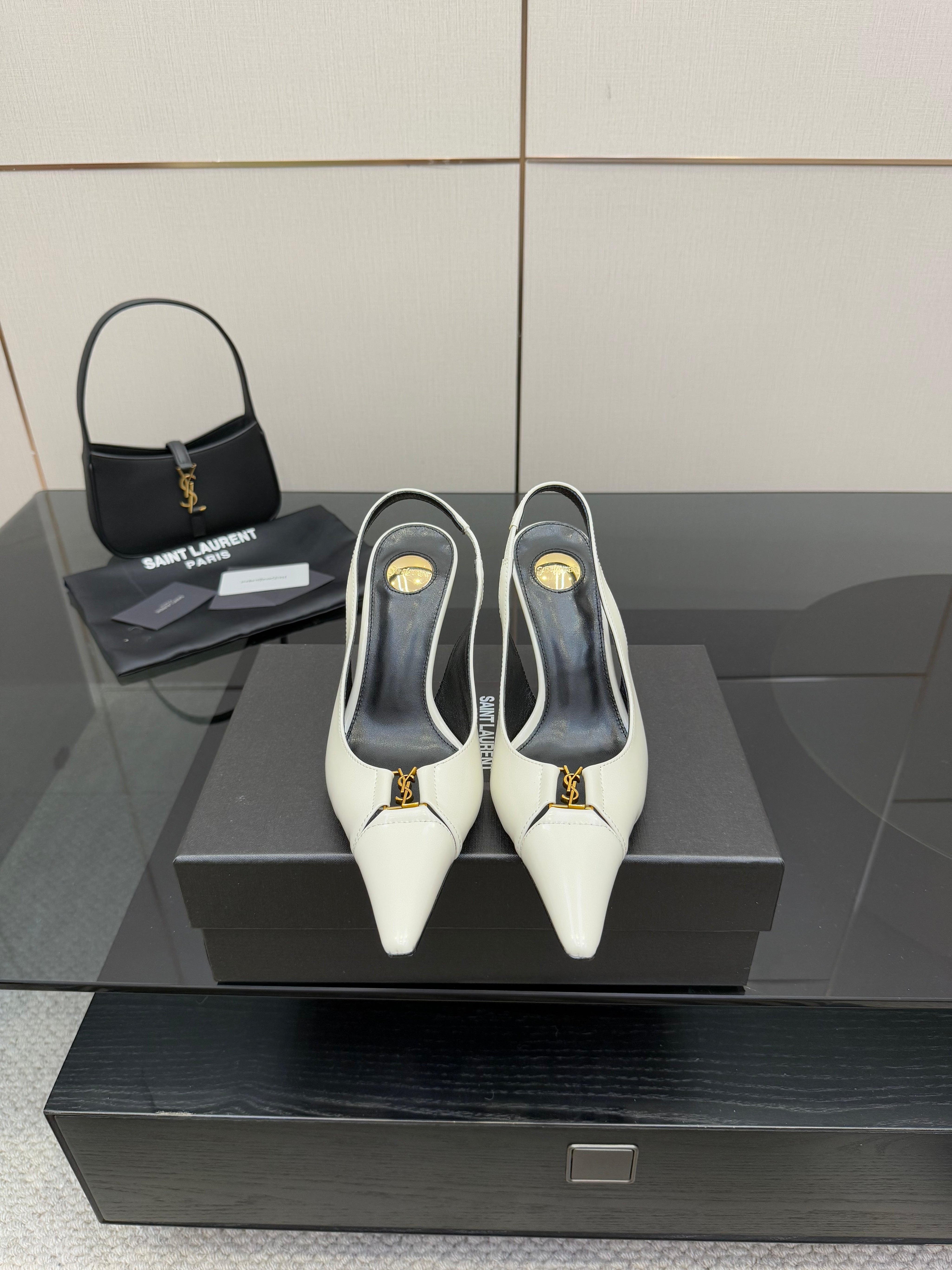 YSL 25S SLINGBACK HIGH HEELS 90 MM IN WHITE LAMBSKIN WITH GOLD HARDWARE STYLE 6