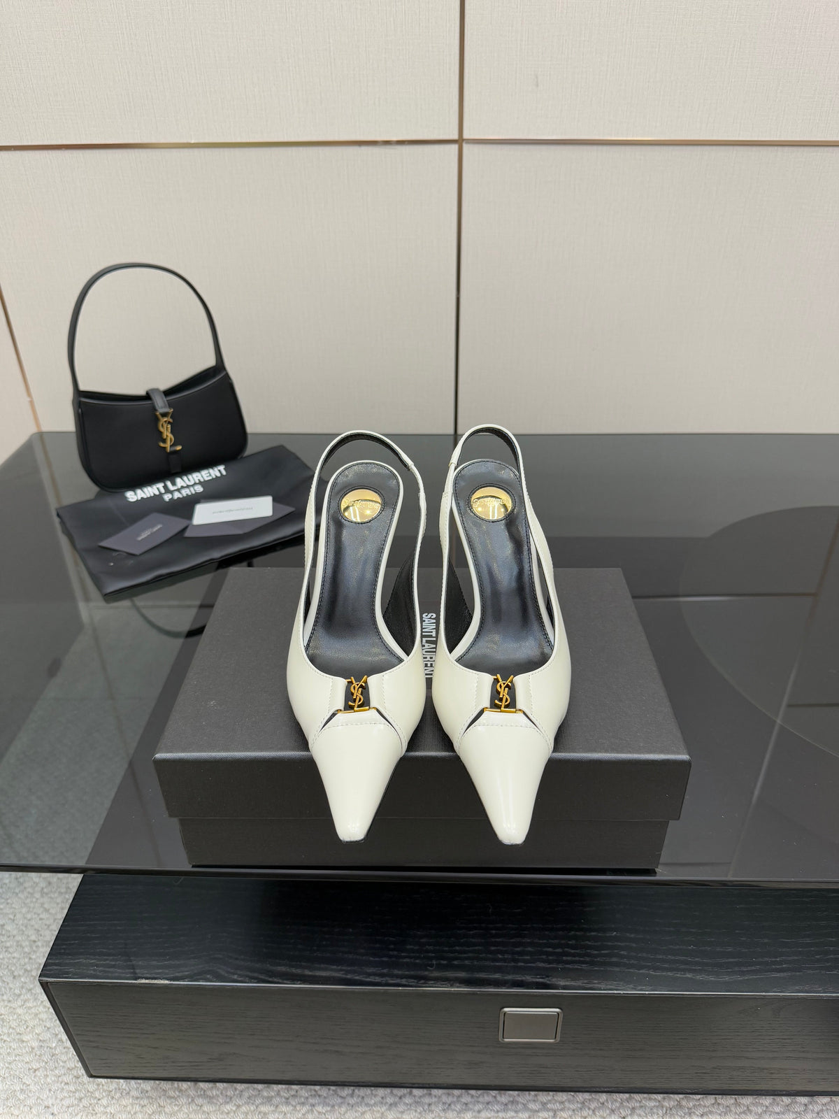 YSL 25S SLINGBACK HIGH HEELS 90 MM IN WHITE LAMBSKIN WITH GOLD HARDWARE STYLE 6