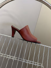 YSL 25S HIGH-HEEL SANDALS 75 MM IN DARK RED LAMBSKIN