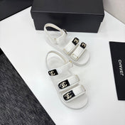 CC SANDAL 25S IN WHITE FABRIC WITH BLACK HARDWARE
