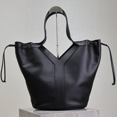 YSL 25S Y LARGE HOBO 50 IN BLACK CALFSKIN GOLD HARDWARE