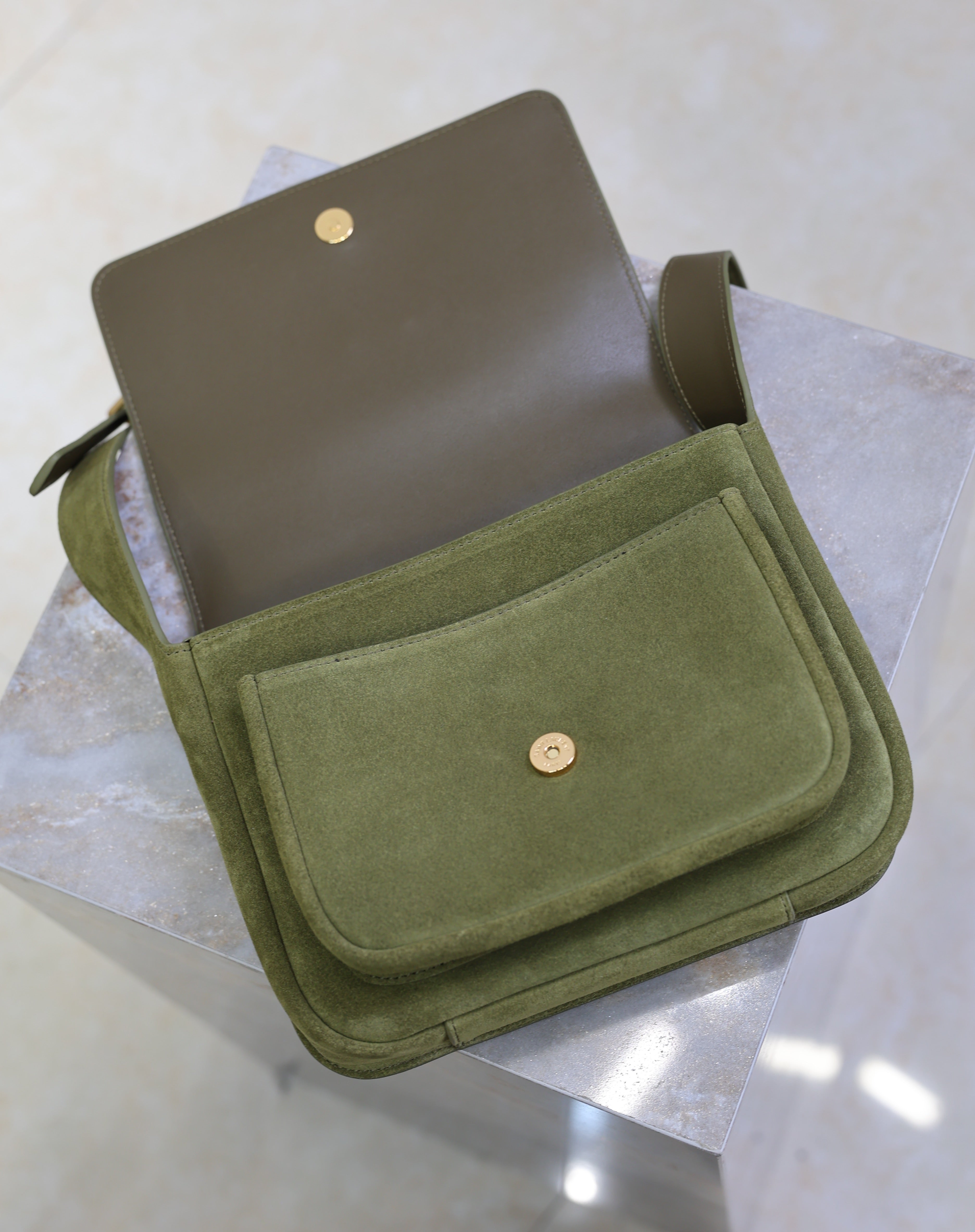 YSL 25S NIKI SATCHEL 22 IN BARLEY GREEN SUEDE GOLD HARDWRE
