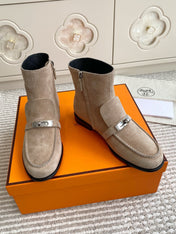 HM 25S KELSY ANKLE BOOT IN EARTHY BROWN-GRAY SUEDE WITH SILVER HARDWARE