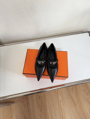 KIARA FLAT PUMP IN BLACK CALFSKIN