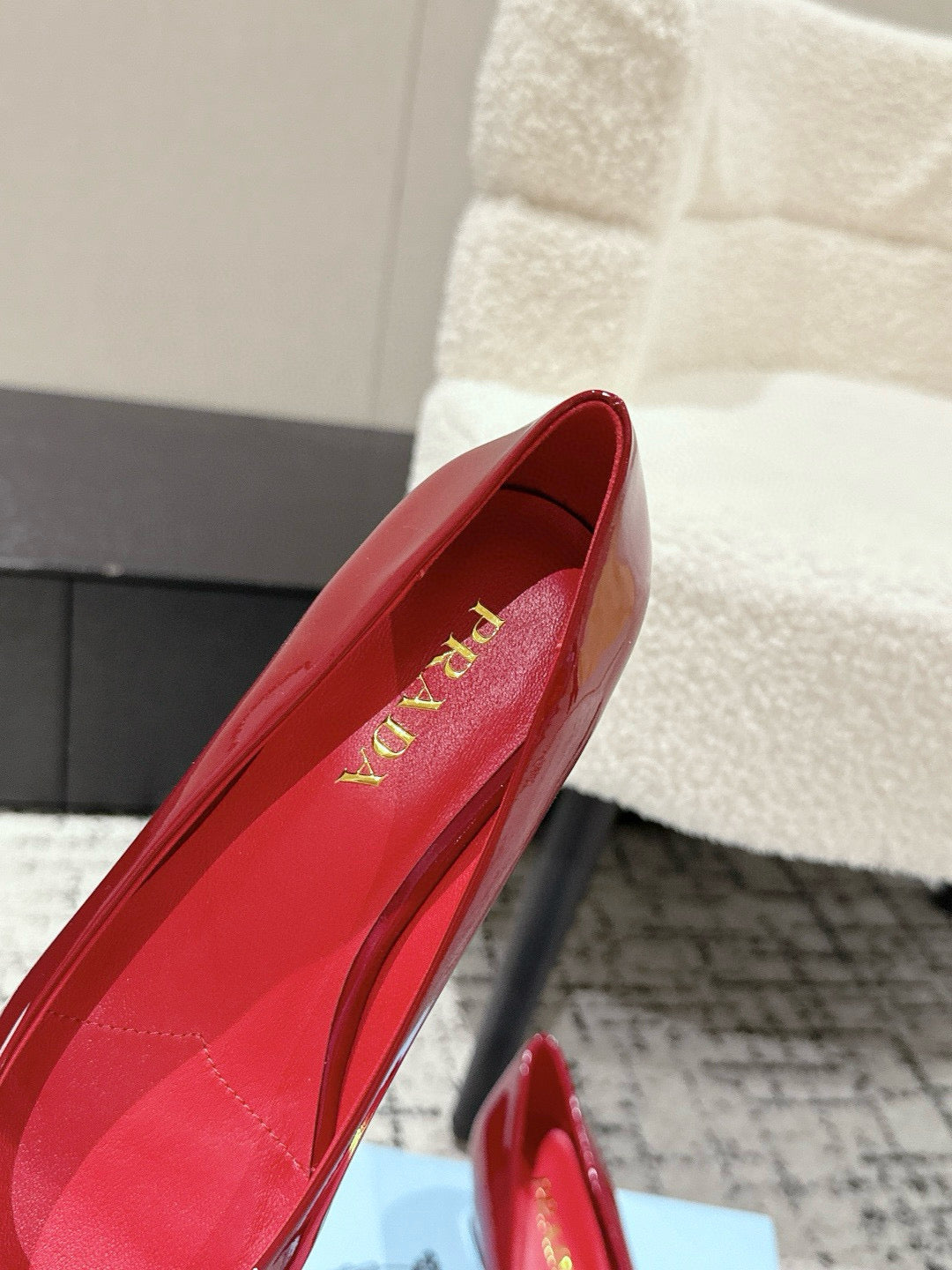 PRADA 25S SQUARE TOE HIGH HEELS IN DARK RED GLOSSY CALFSKIN