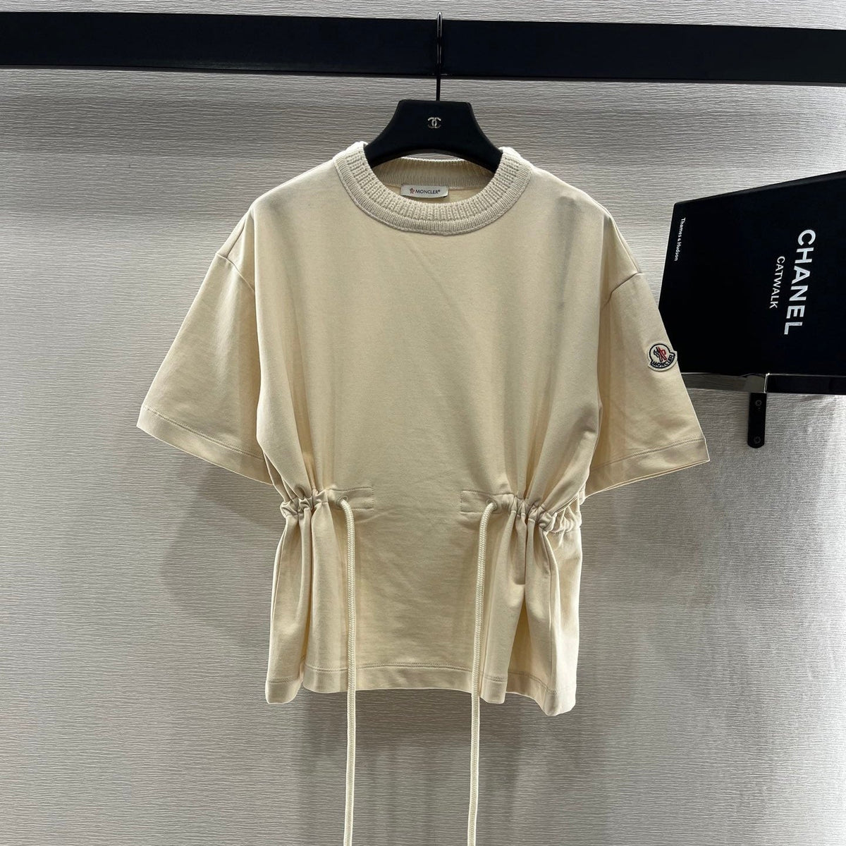 MONCLER 25S DRAWSTRING T-SHIRT 286852