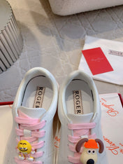 VIV' SKATE WHITE LEATHER SNEAKERS WITH PINK LACES AND CARTOON CHARMS