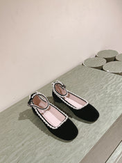 BALLERINAS MARY JANE IN BLACK SUEDE WITH PEARL TRIM