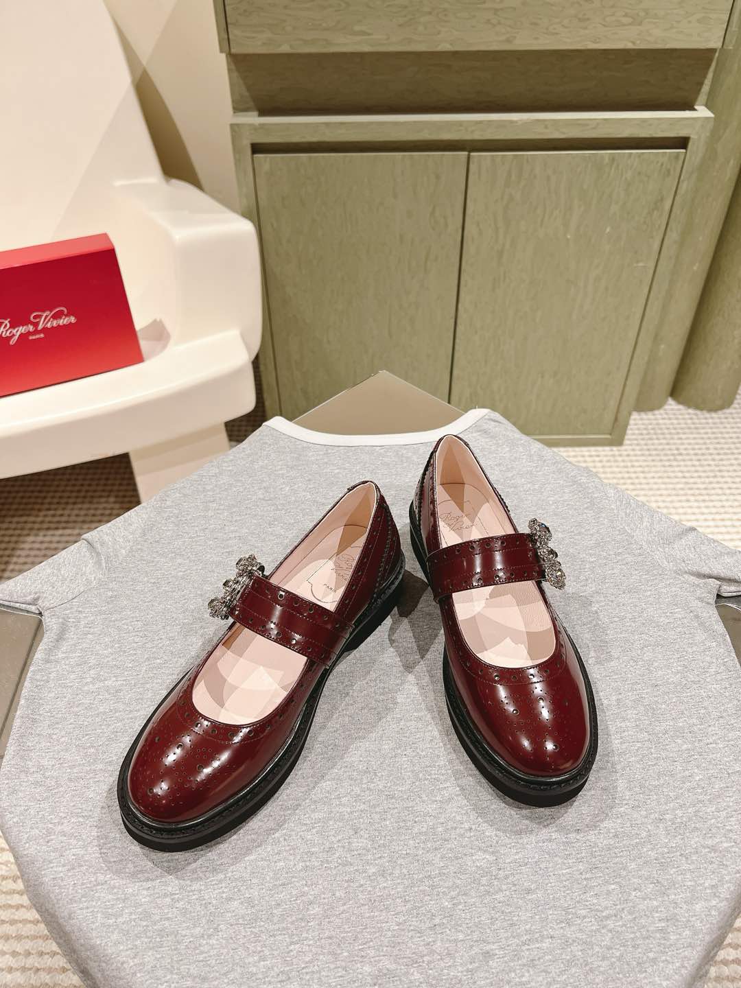 VIV' RANGERS MARY JANES IN BURGUNDY RED CALFSKIN