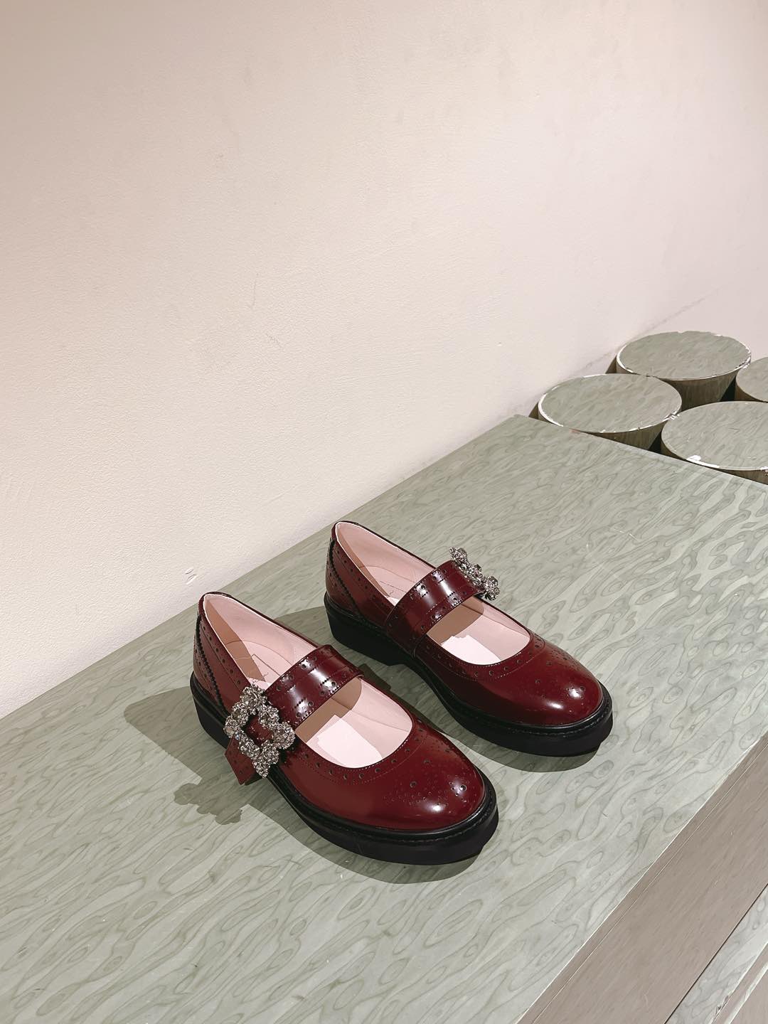 VIV' RANGERS MARY JANES IN BURGUNDY RED CALFSKIN