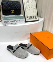 IENA MULE  GRAY CANVAS AND BLACK CALFSKIN