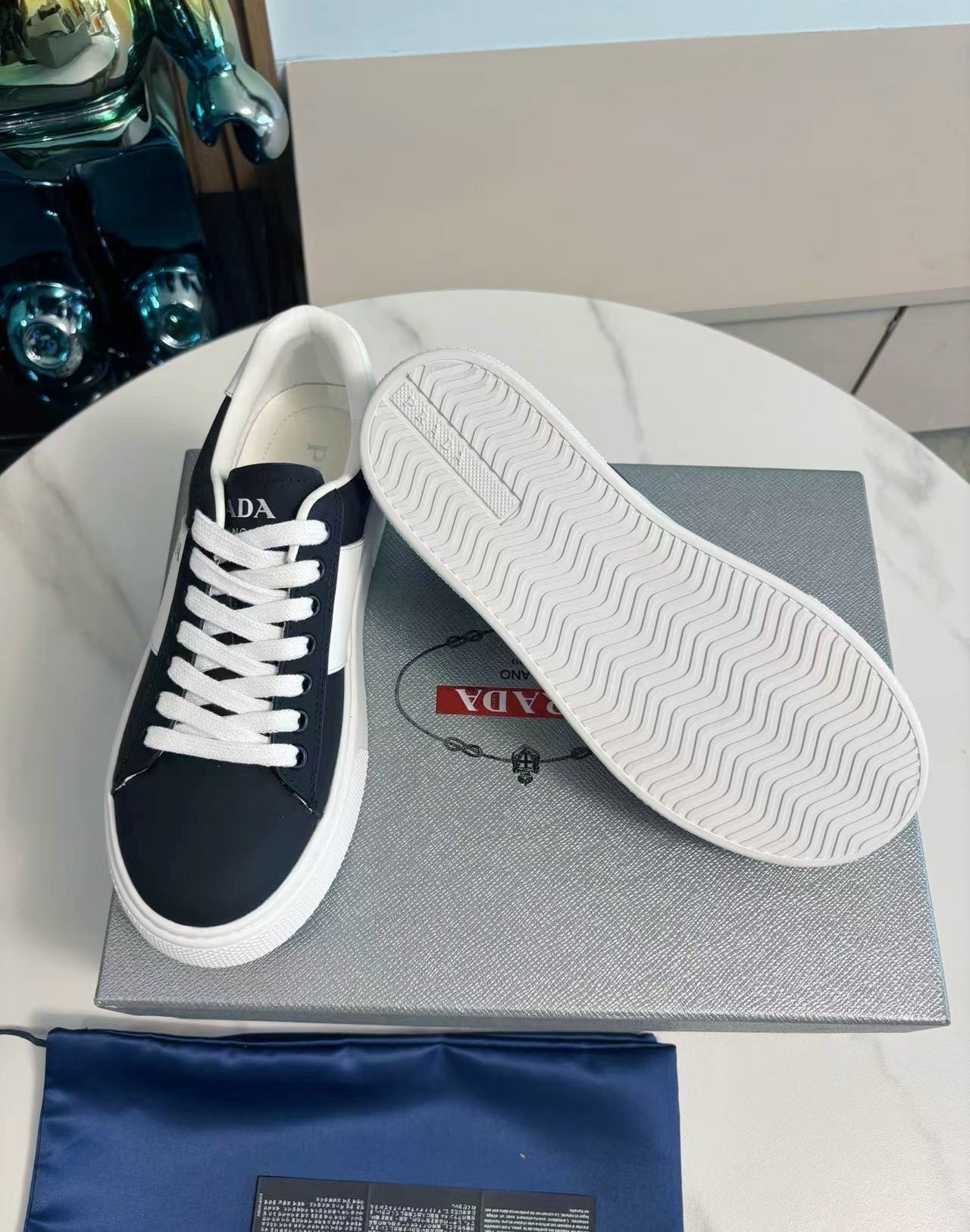 PRADA 25S LEATHER LOGO OUTLET SNEAKERS BLUISH BLACK CALFSKIN