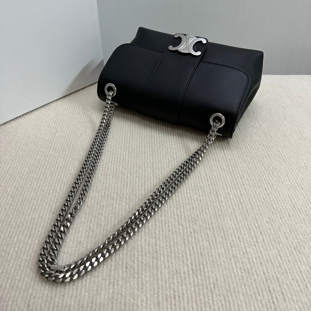 MEDIUM VICTOIRE BAG 25 IN BLACK SUPPLE CALFSKIN SILVER HARDWARE