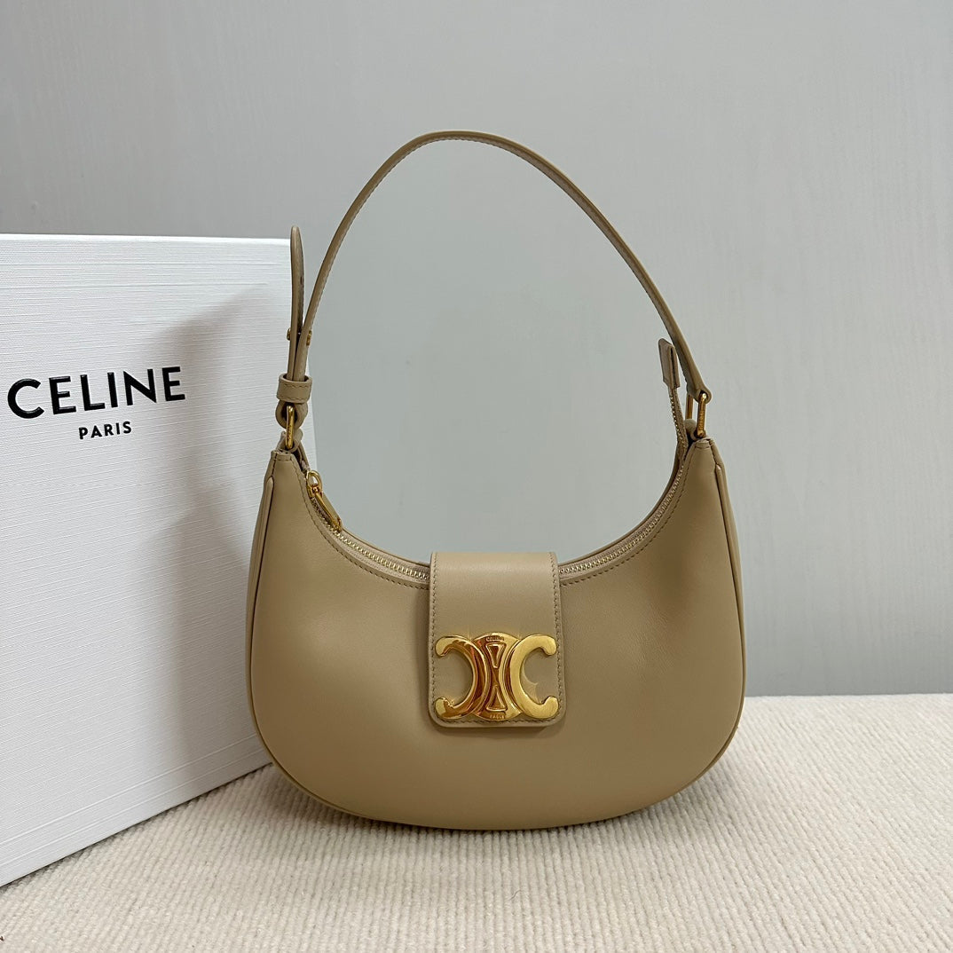 MEDIUM AVA BAG 23 IN DOMINO SMOOTH CALFSKIN GOLD LOGO