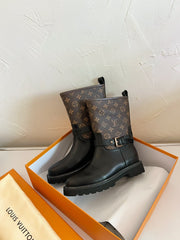 TERRITORY FLAT ANKLE BOOT IN BLACK MIX CHOCOLATE BROWN MONOGRAM CALFSKIN