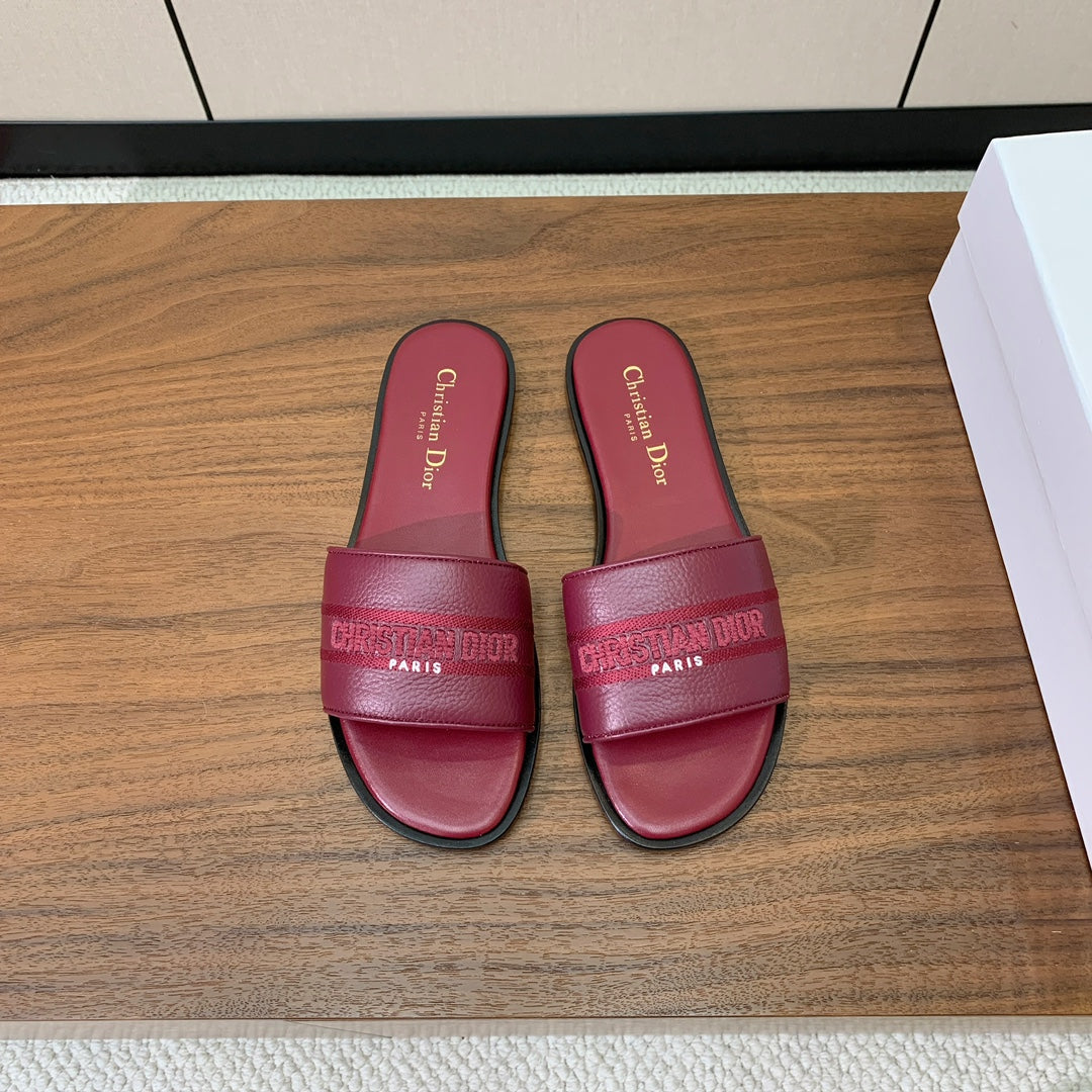 DIOR 25S DWAY SLIDE IN DARK RED CALFSKIN