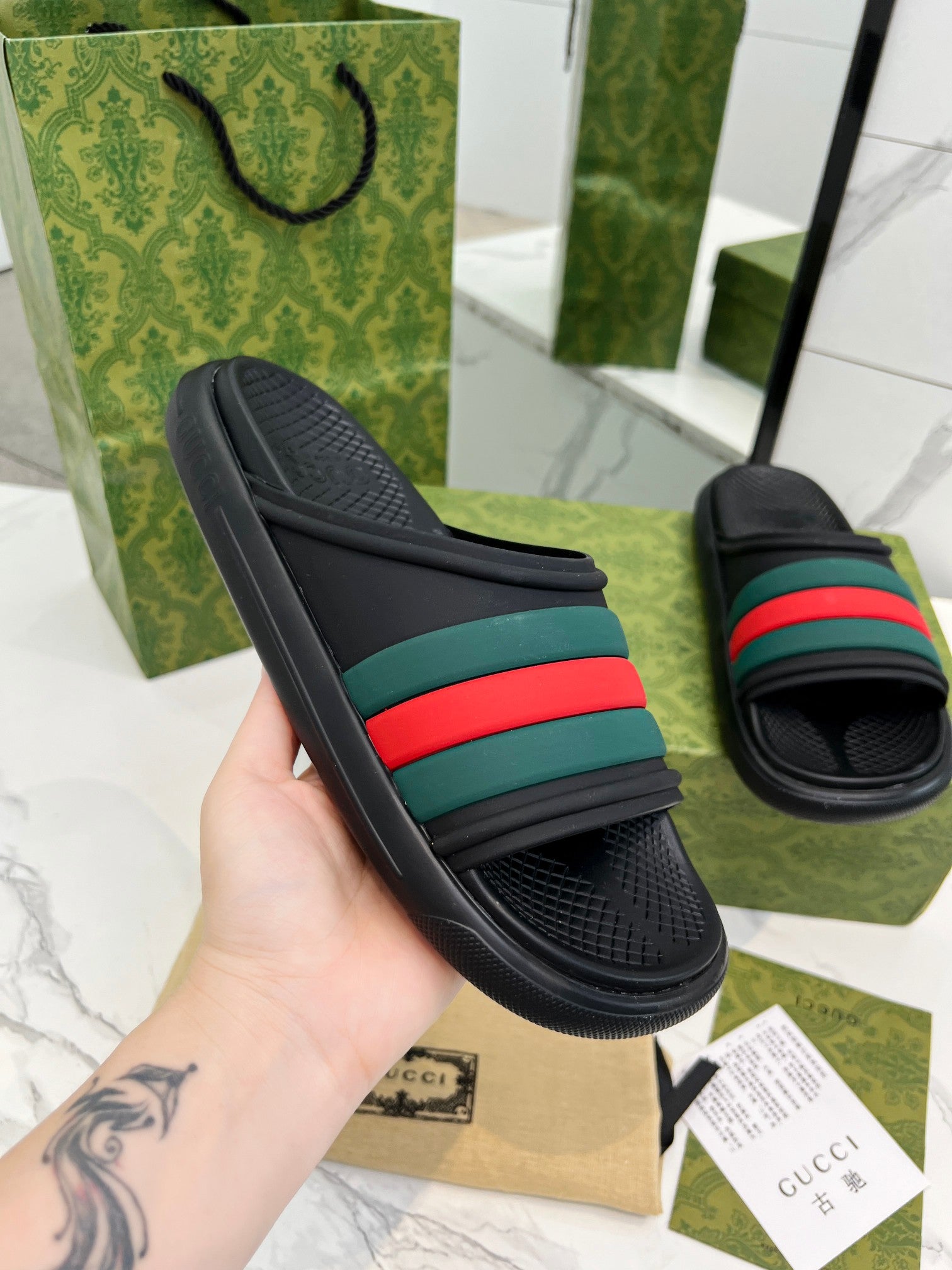 PLATFORM SLIPPERS IN BLACK MIX GREEN AND RED IMPORTED TPU