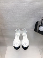 WHITE MIX BLACK LAMBSKIN CAMELLIA HOLLOW SANDAL