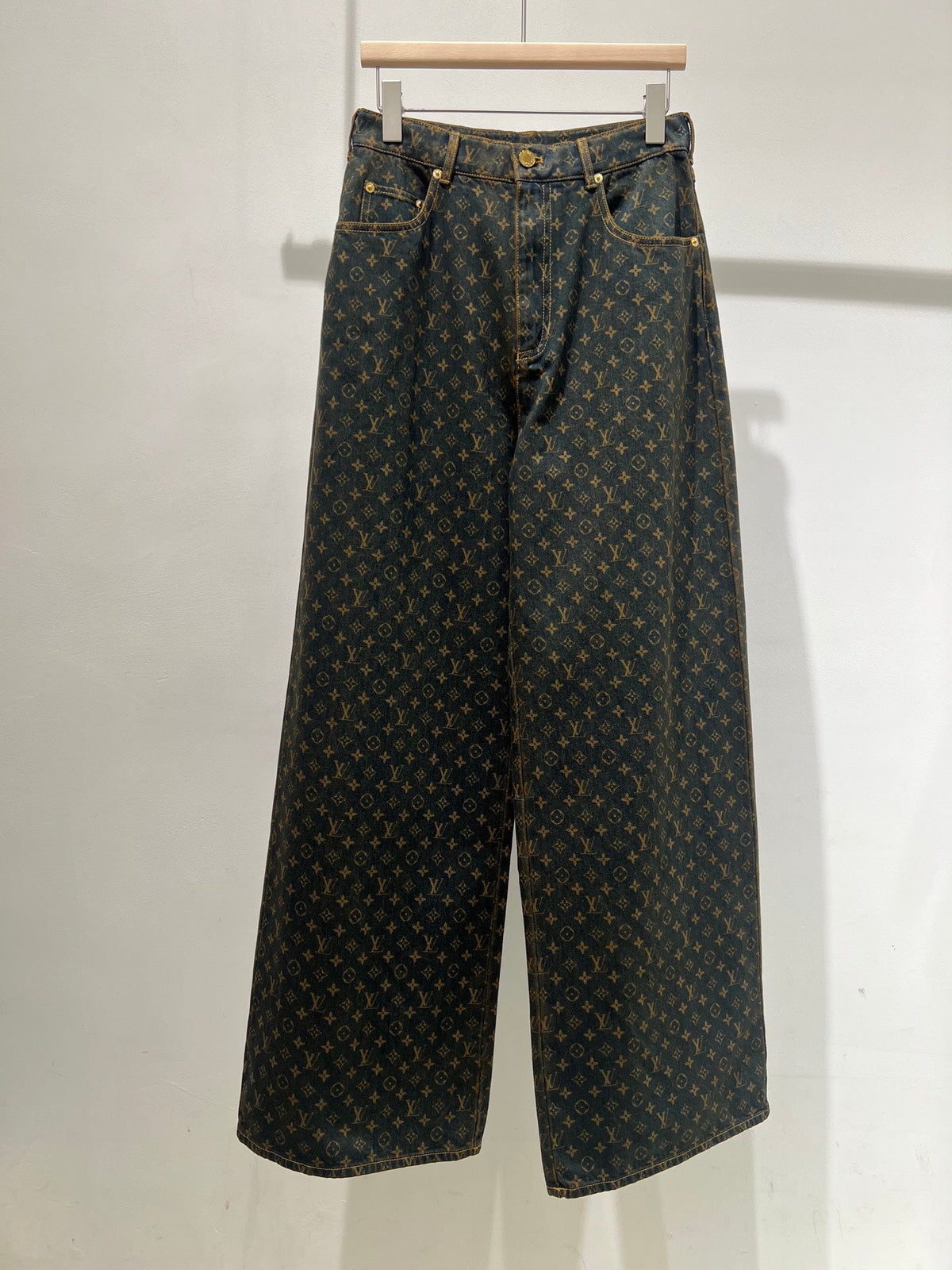 LV 25S WIDE-LEG JEANS 0121