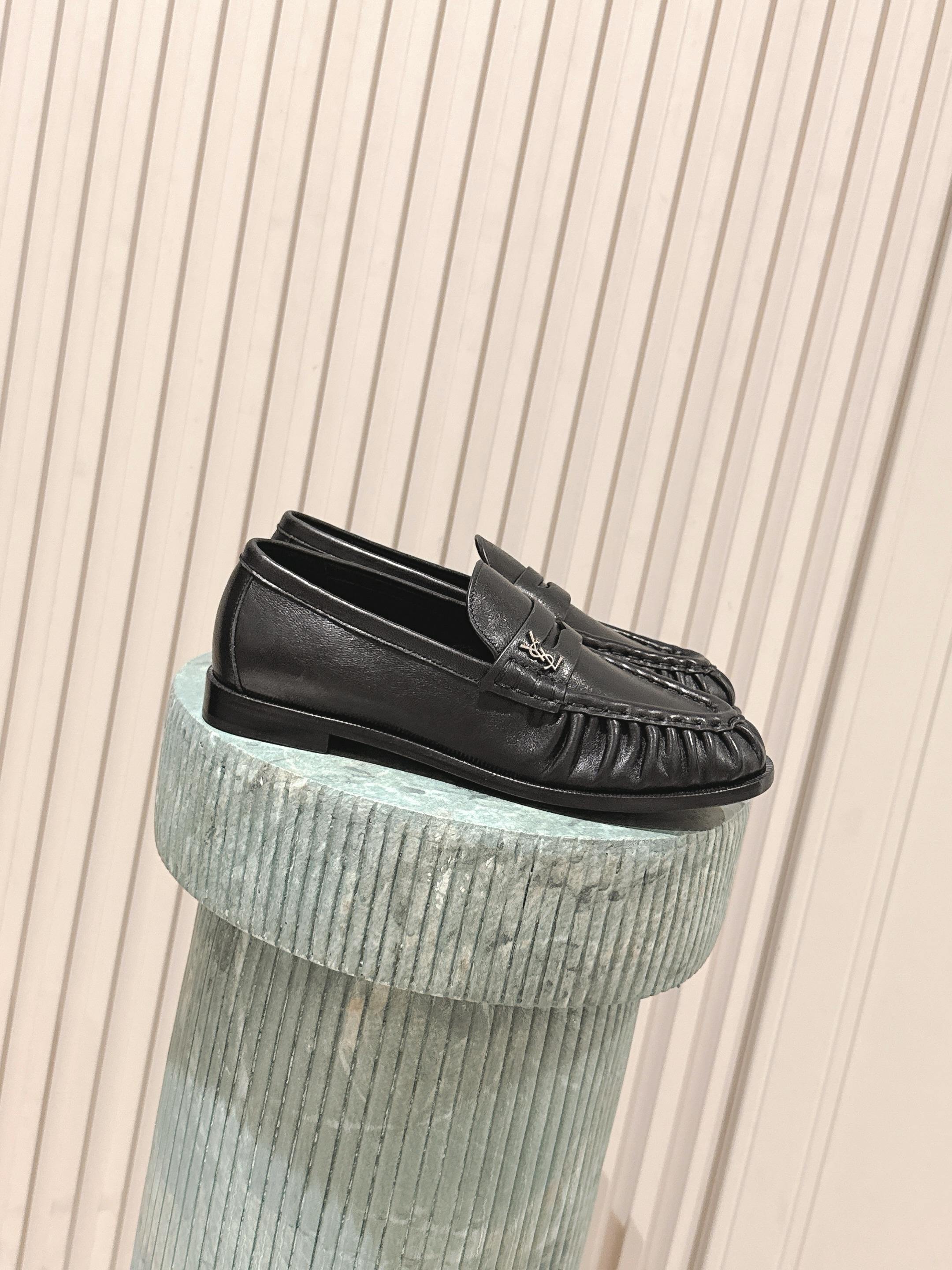 SL MOCCASINS LOAFER IN BLACK CALFSKIN