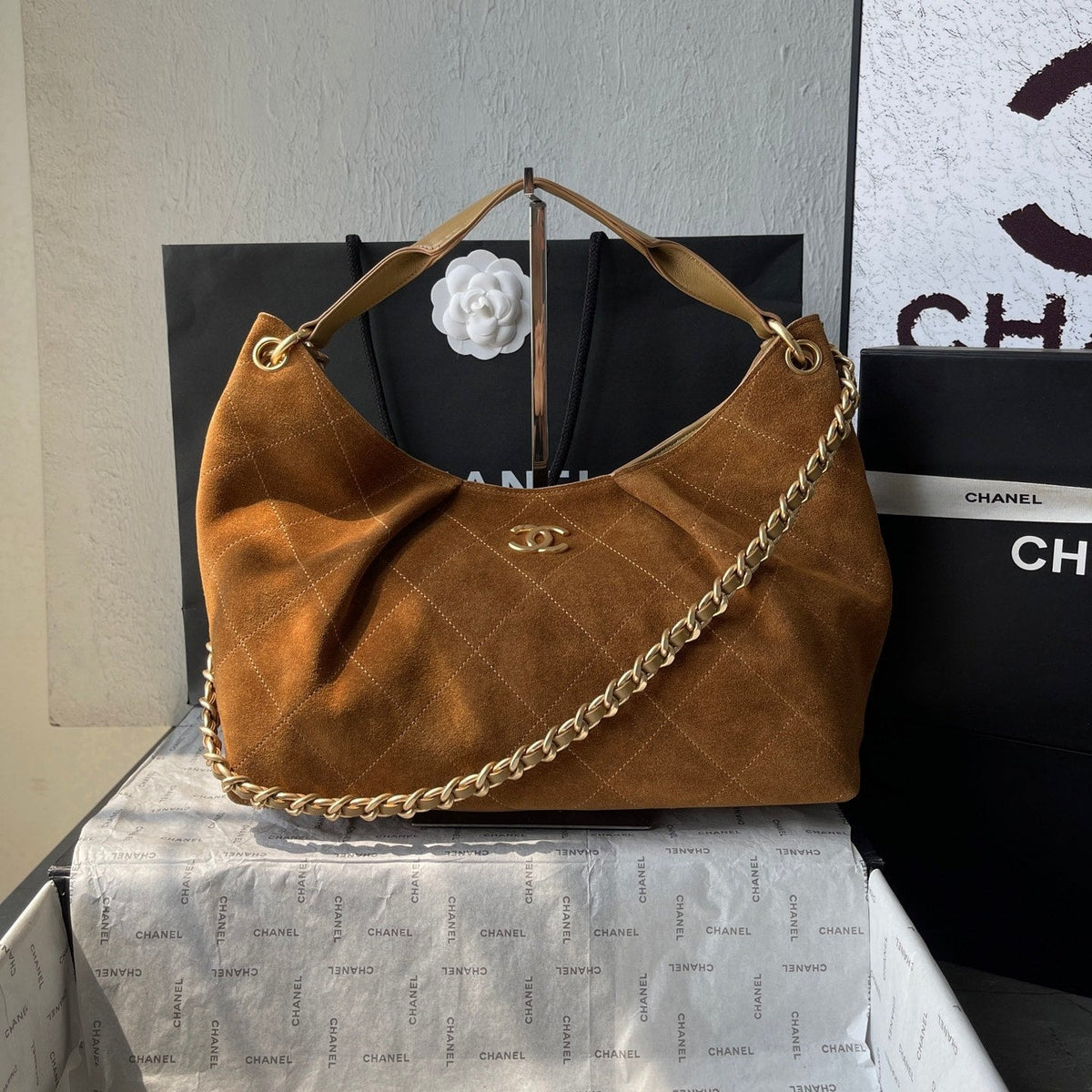 CHANEL 25S HOBO BAG 33 IN BROWN SUEDE GOLD HARDWARE