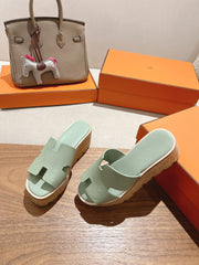 HM 25S HIGH WEDGE SANDALS IN SOFT MINT GREEN LAMBSKIN STYLE 28