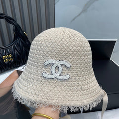 KNITTED BUCKET HAT IVORY 673885