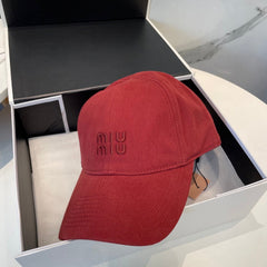 MM BASEBALL CAP IN RED FABRIC BRAND EMBROIDERY