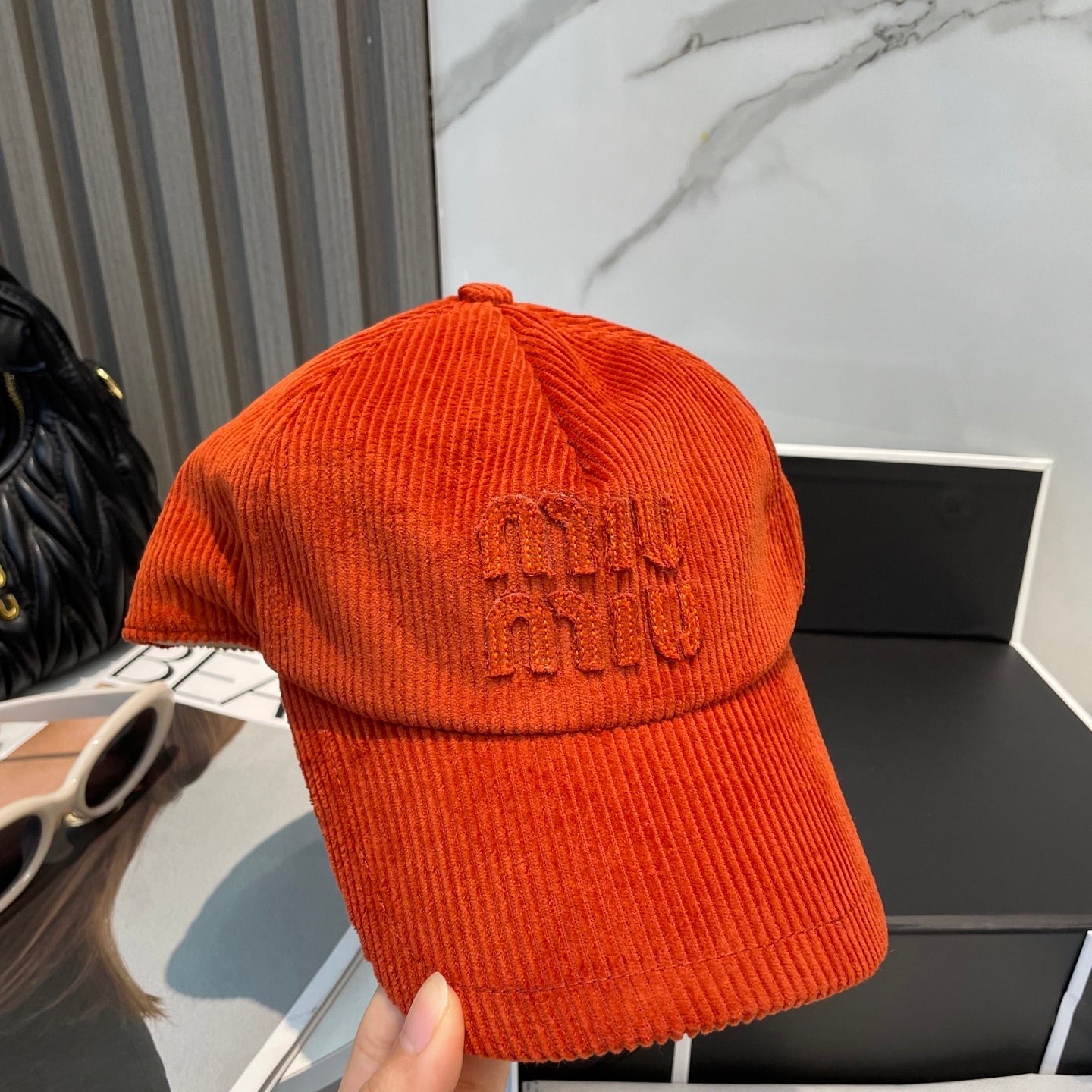 MM BASEBALL CAP IN ORANGE VELVET