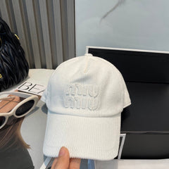 MM BASEBALL CAP IN WHITE VELVET