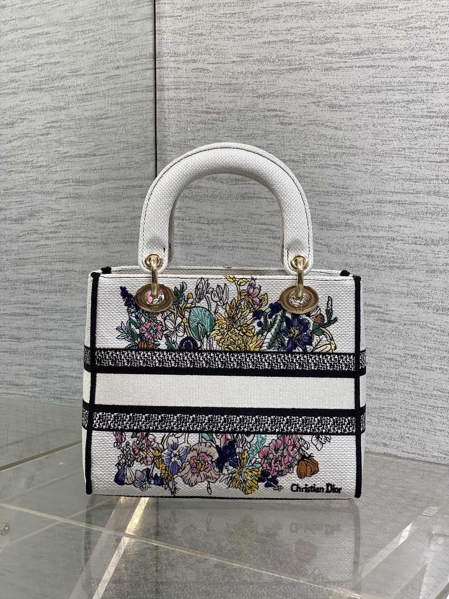 DIOR 25S SMALL LADY D-LITE BAG 24 IN WHITE DIOR FLOWERS CALENDAR ALLOVER EMBROIDERY