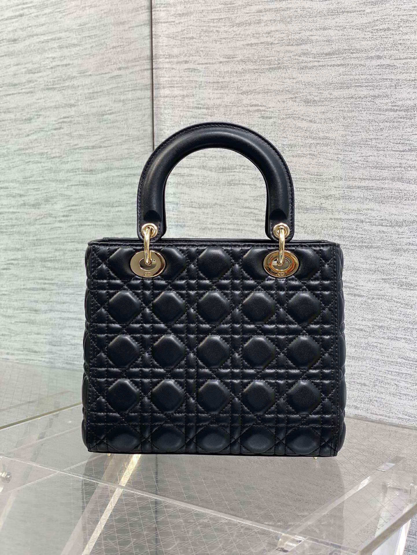 DIOR 25S MEDIUM LADY BAG 24 IN BLACK CALFSKIN GOLD HARDWRE