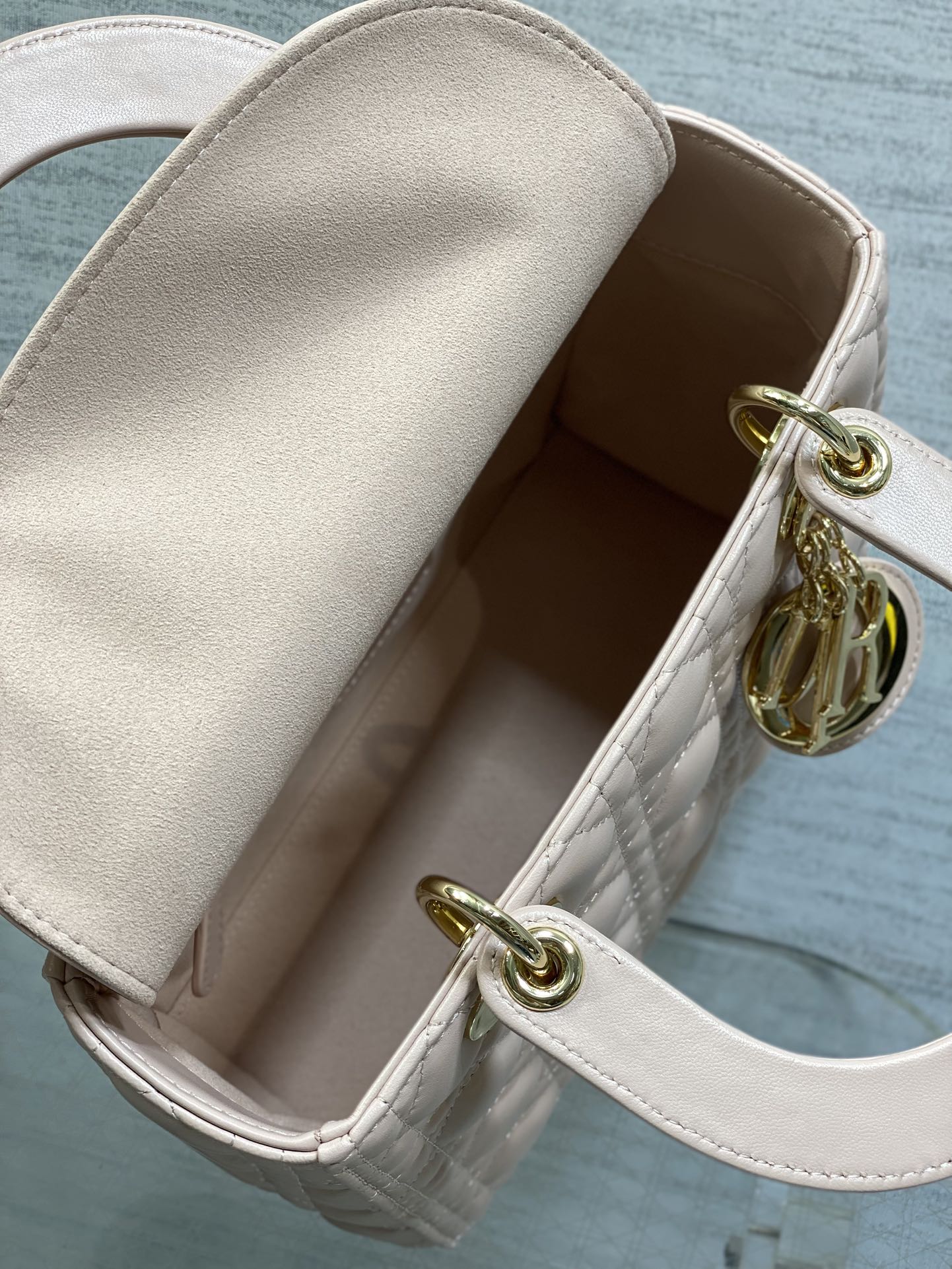 DIOR 25S MEDIUM LADY BAG 24 IN PINK CALFSKIN GOLD HARDWRE