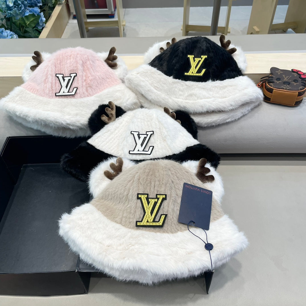 FISHERMAN HAT IN ECRU BEIGE MIX WHITE WOOL AND RABBIT FUR 409758