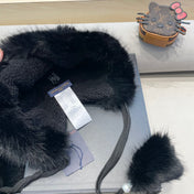 BEANIE HAT IN BLACK FLEECE AND WOOL 424308